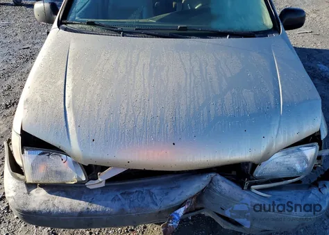 2000 Toyota Sienna from USA, damaged, VIN 4T3ZF13C8YU264642